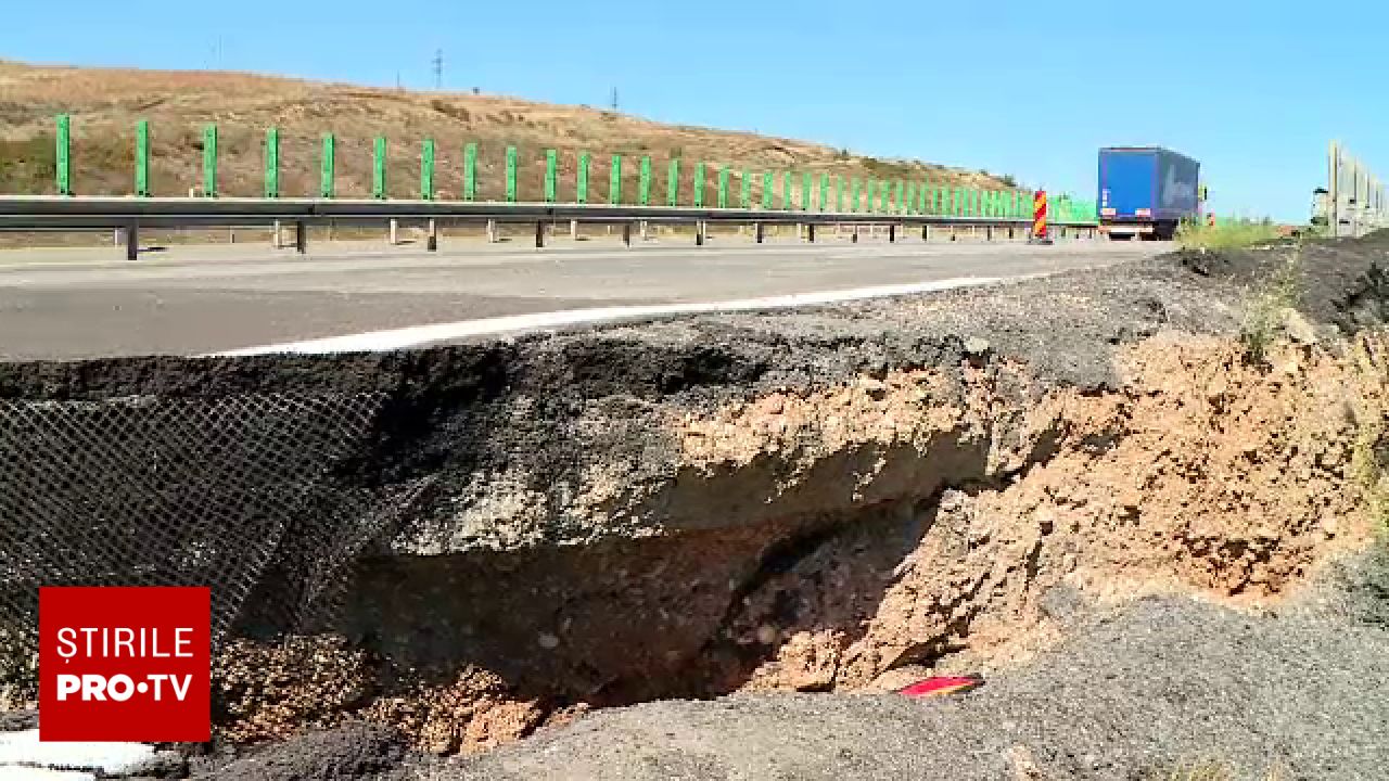 Autostrada-crater: Un metru adânc, reparații imposibile