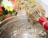 Uleiul sfințit de la casă: Ce faci cu el, după slujbă
