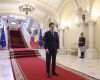 Nicușor Dan, huiduit de mii de comentarii: Eșecul guvernului Mureșan, vina lui