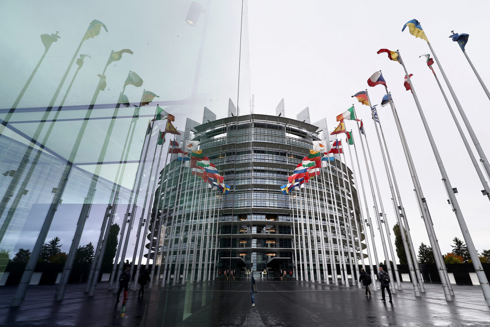 Mureșan și Barna, realeși la șefia grupurilor PPE și Renew în PE